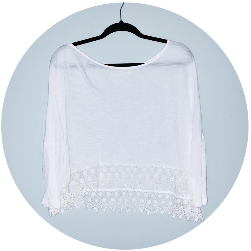 White Crop Top with Crochet Lined Waist M